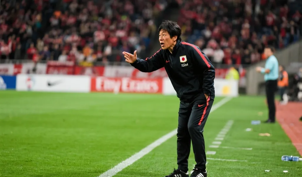 日本队战术再升级：森保一“神换人”屡试不爽，两套阵容无缝切换抗衡欧美豪强